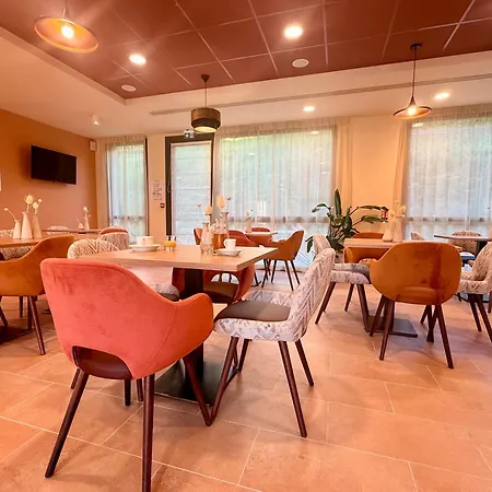 Domitys - L'alezane Apart-hotel Saint-Lô