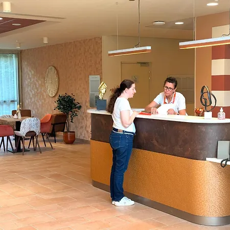 Apart-hotel Domitys - L'alezane 3*